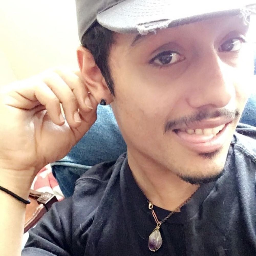 Meet your Posher, Joel